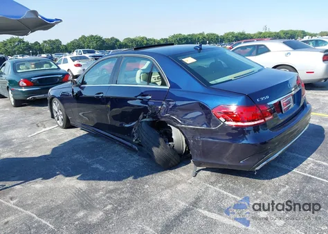 2014 Mercedes-Benz E 350 z USA, uszkodzony, nr VIN WDDHF5KB2EA897942